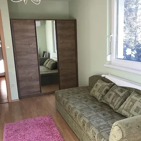Fecske 17 Apartman *