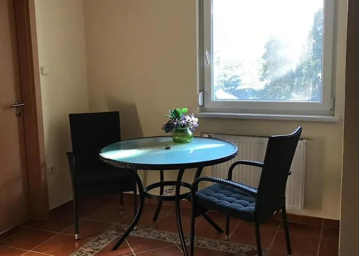 Fecske 17 Heviz