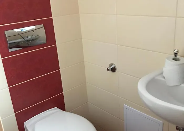 דירה Fecske 17 *